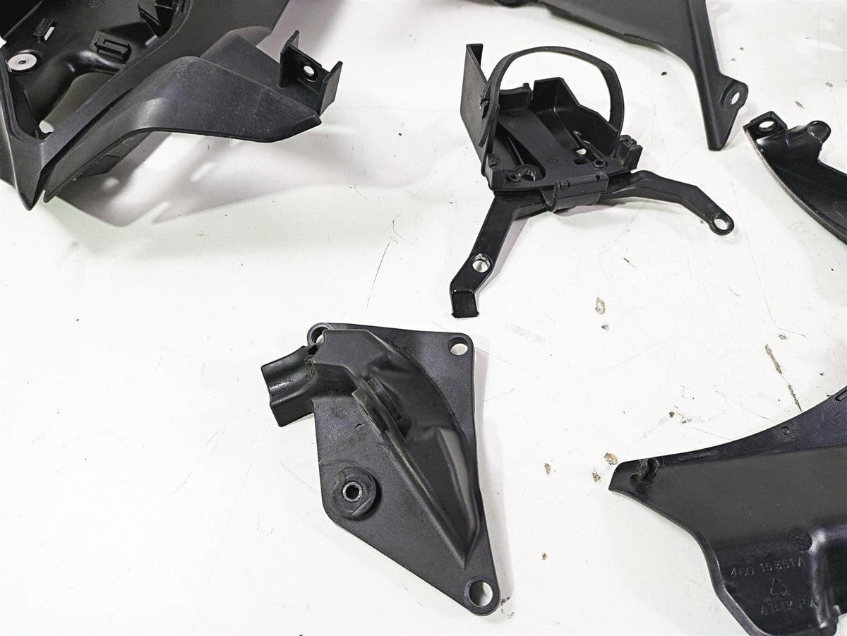2015 Ducati Panigale 1299 S Black Molded Infill Cover Fairings Set 8291B801A {{ shop.shopifyCountryName }} - Mototech271