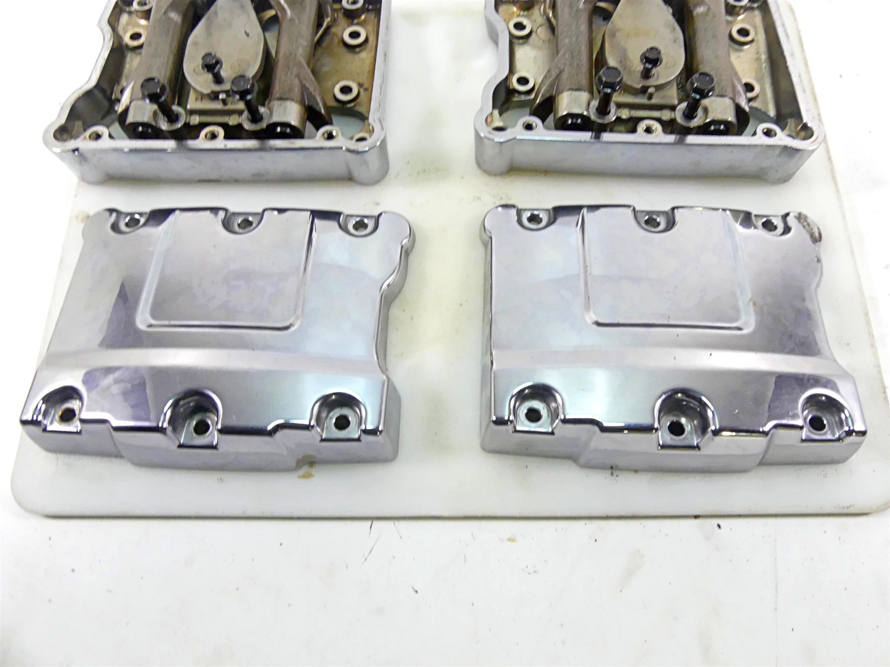 2007 Harley Touring FLHRC Road King Valve Cover Rocker Arms Set 17571-99 {{ shop.shopifyCountryName }} - Mototech271