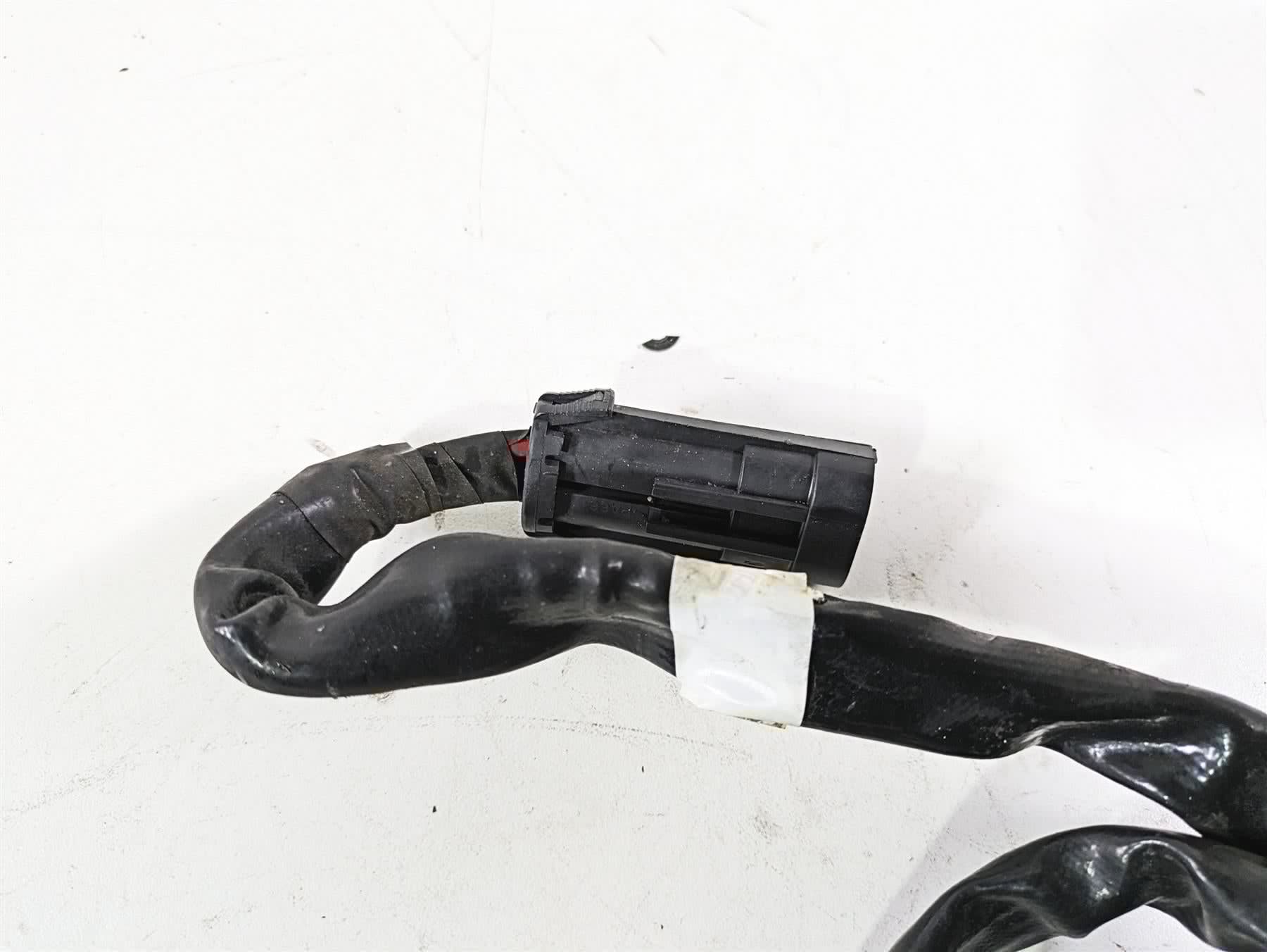 2018 Indian Chieftain Dark Horse Rectifier Voltage Regulator 4014300 4019661 {{ shop.shopifyCountryName }} - Mototech271