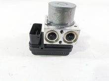 Load image into Gallery viewer, 2021 Yamaha Tenere 700 XTZ7 Abs Brake Pump Unit Module BW3-85930-09-00 | Mototech271
