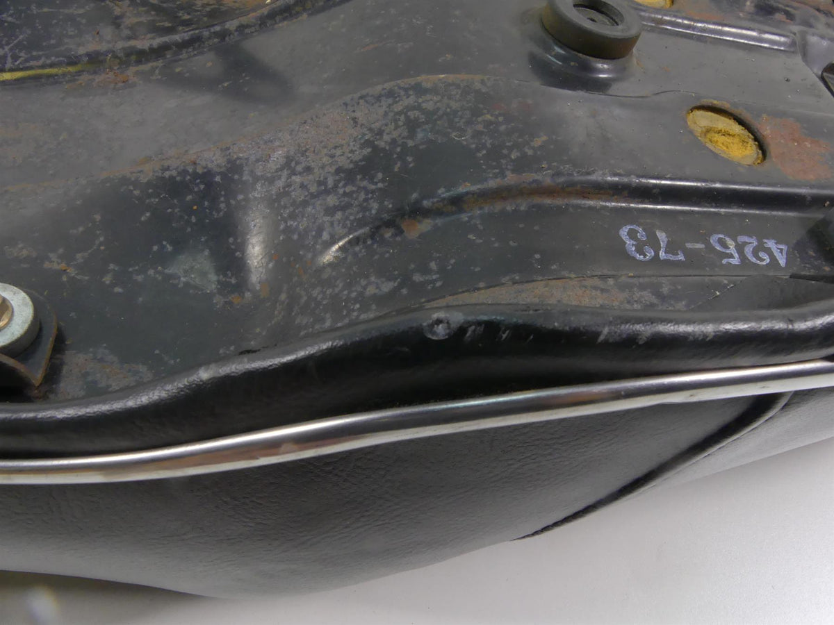 1980 Honda CB750C Custom Duo Rider Passenger Saddle Seat 77200-425-730 {{ shop.shopifyCountryName }} - Mototech271