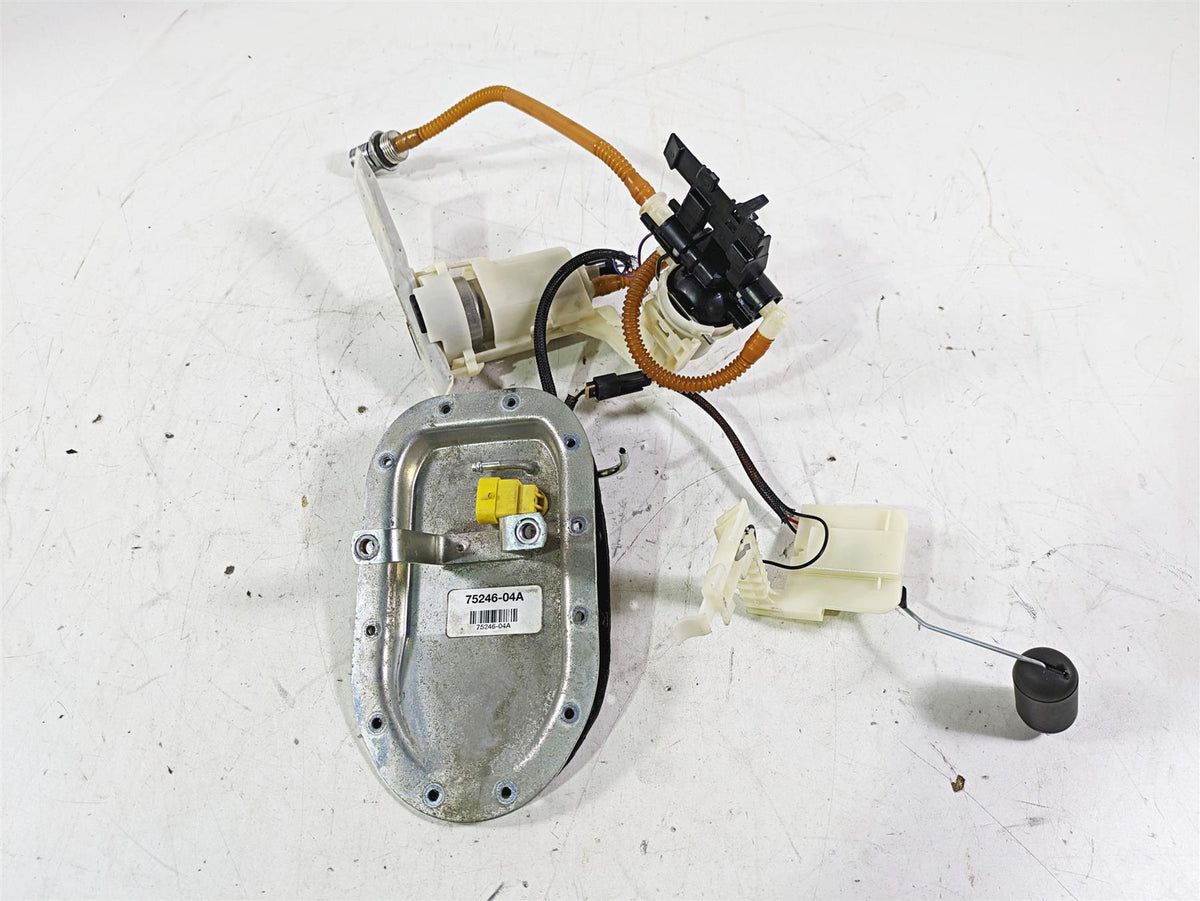 2013 Harley FXDWG Dyna Wide Glide Fuel Gas Petrol Pump - Tested 75246-04A {{ shop.shopifyCountryName }} - Mototech271