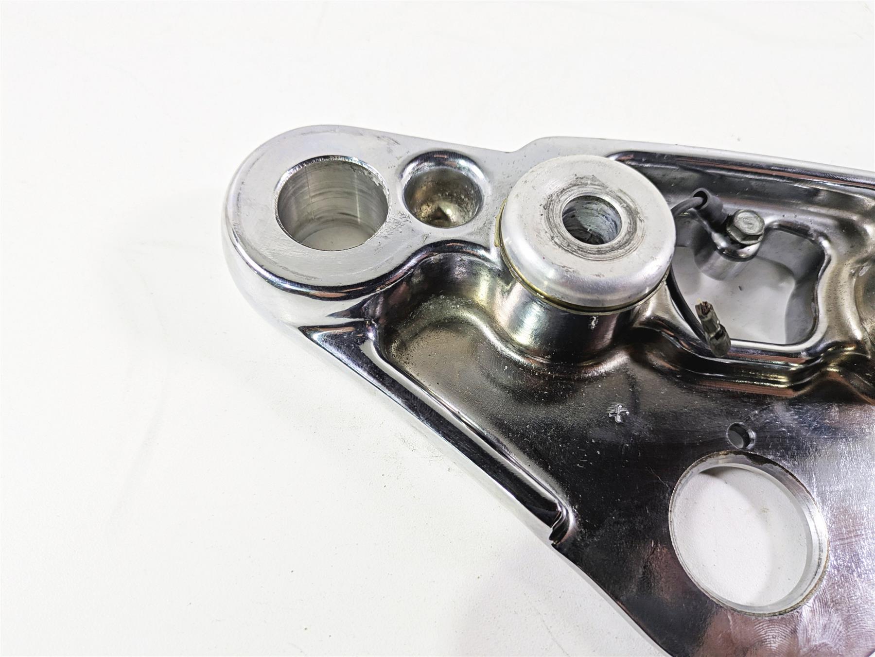 2008 Harley FXCWC Softail Rocker Upper Triple Tree Steering Clamp 46637-08 {{ shop.shopifyCountryName }} - Mototech271