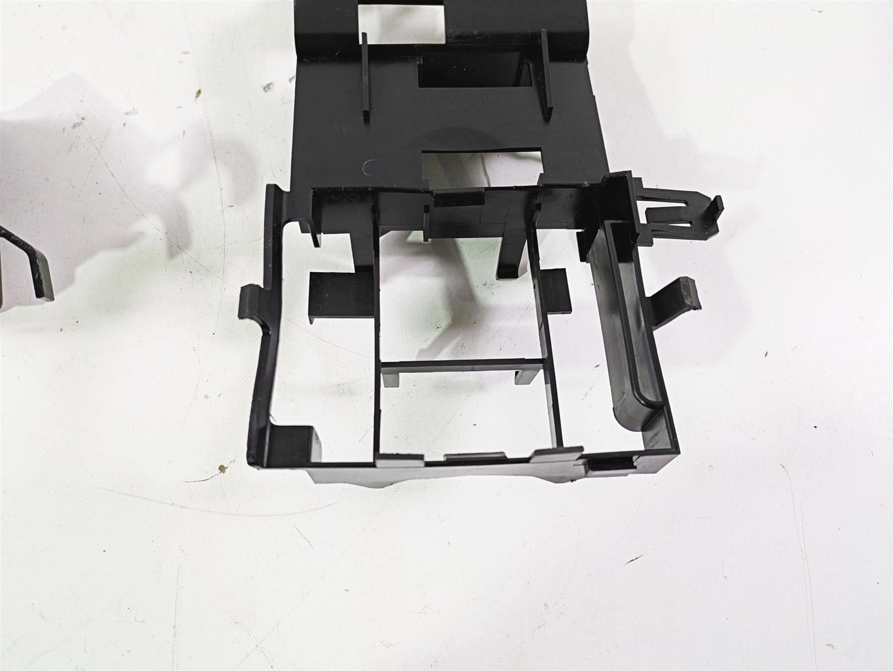 2010 Harley VRSCF Muscle Rod All Electric Plastic Holder In Set 70393-07 {{ shop.shopifyCountryName }} - Mototech271