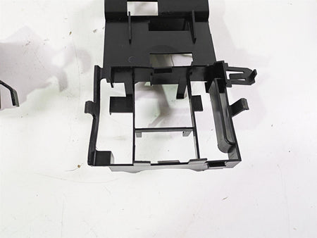 2010 Harley VRSCF Muscle Rod All Electric Plastic Holder In Set 70393-07 {{ shop.shopifyCountryName }} - Mototech271