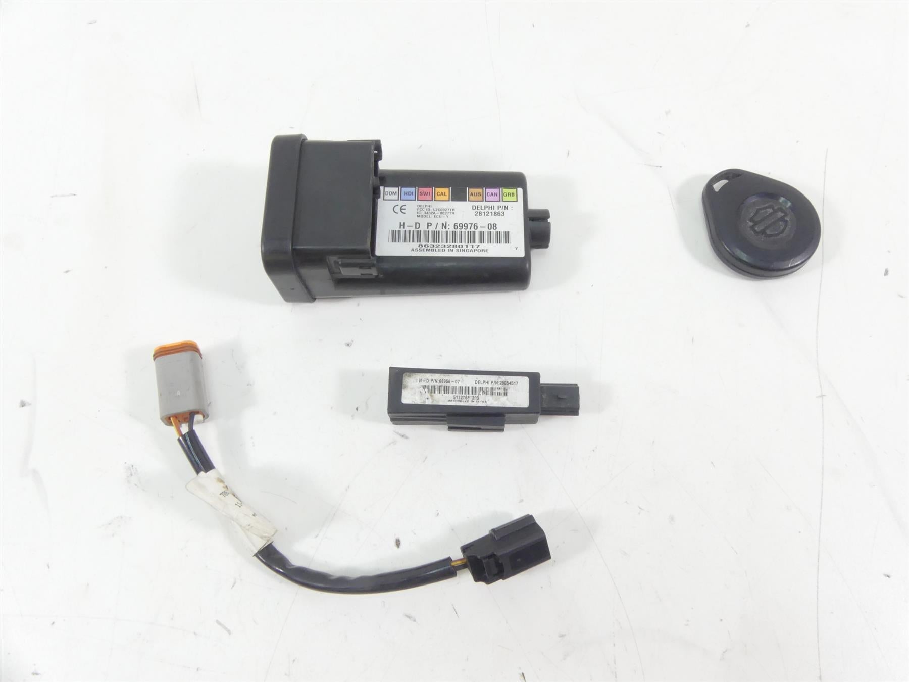 2013 Harley Davidson VRSCF Muscle Tssm Turn Signal Security Module Fob 69976-08 | Mototech271