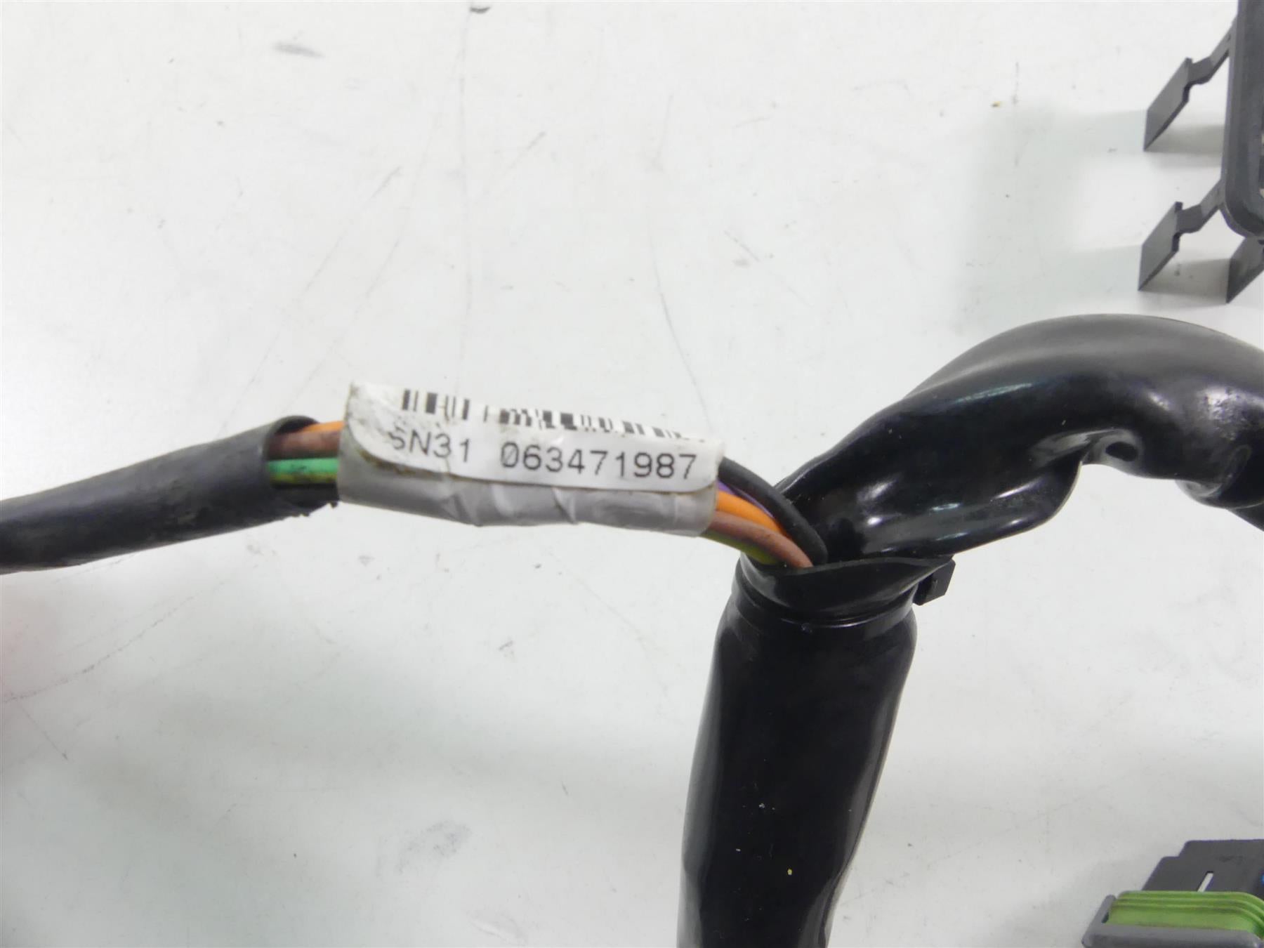 2009 Harley FXDL Dyna Low Rider Dual Gauges Instrument Wiring Harness 67482-06A {{ shop.shopifyCountryName }} - Mototech271