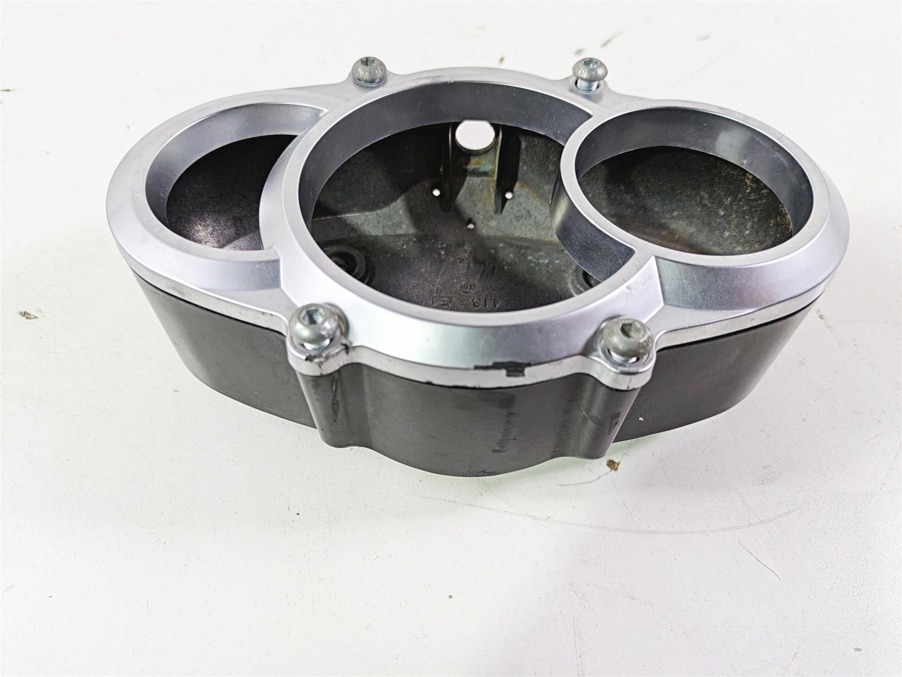 2013 Harley VRSCF Muscle Rod Speedometer Gauges Housing & Bezel 71981-09 {{ shop.shopifyCountryName }} - Mototech271