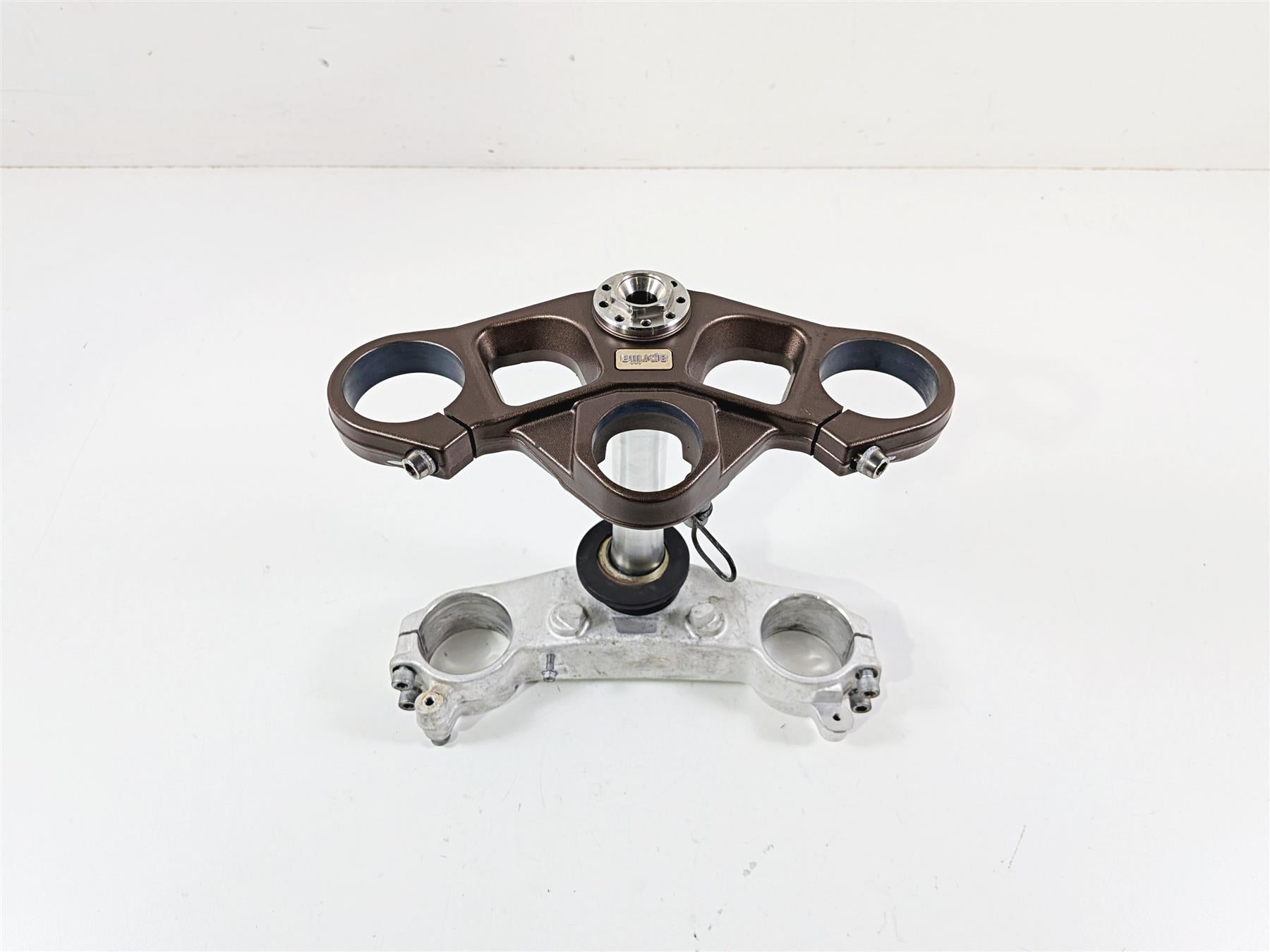 2008 Aprilia RSVR 1000 Factory Upper Lower Triple Tree Set AP8163562 AP8163061 {{ shop.shopifyCountryName }} - Mototech271