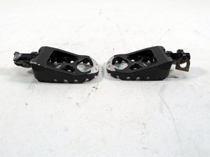 2015 Harley FXDL Dyna Low Rider Aftermarket Grip Stunt Footpeg Foot Peg Set