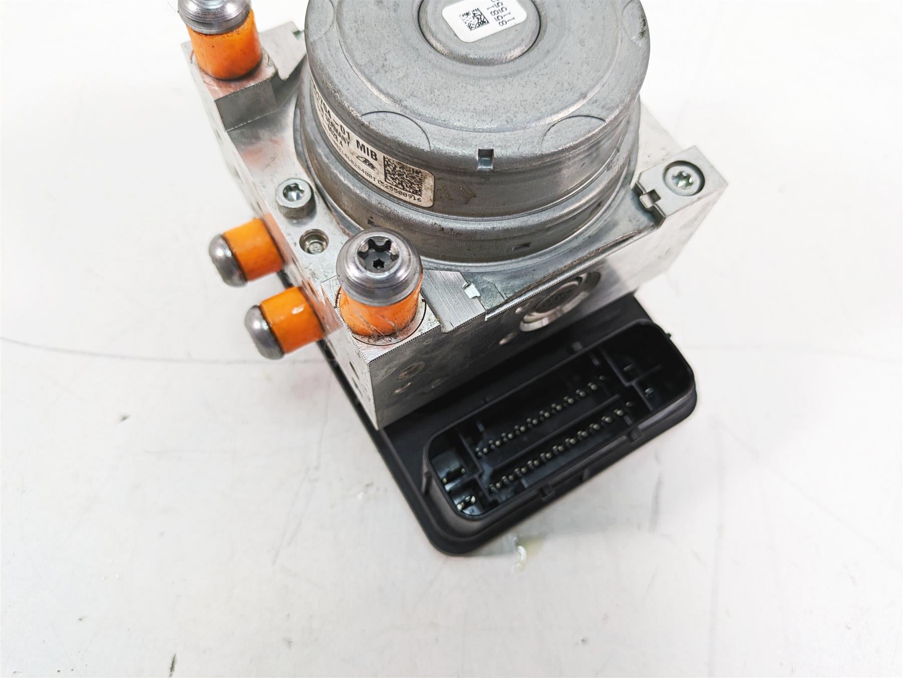 2016 BMW R1200R K53 Abs Brake Pump Unit Module 34518561705 34518566956 {{ shop.shopifyCountryName }} - Mototech271