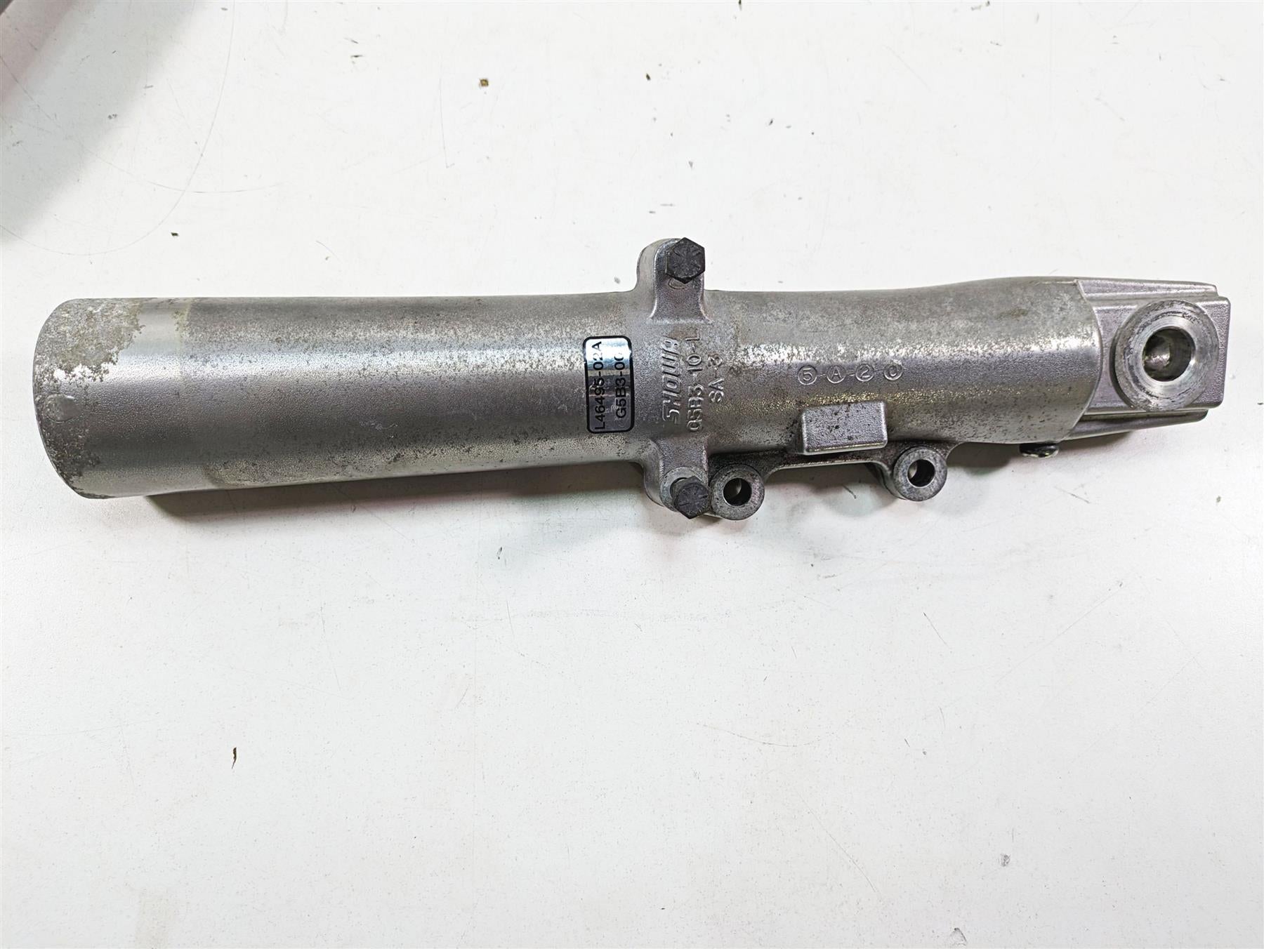 2005 Harley Touring FLHTCUI Electra Glide Front Fork Leg Lower Tube Set 46496-00 {{ shop.shopifyCountryName }} - Mototech271