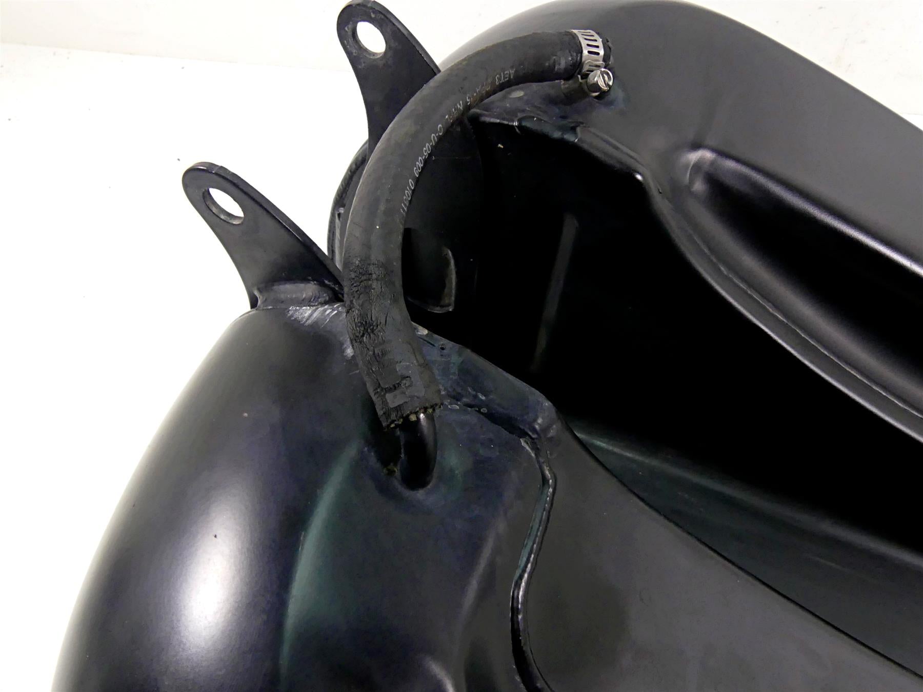2011 Harley Softail FXS Blackline Fuel Gas Petrol Tank - No Dents 61000694 {{ shop.shopifyCountryName }} - Mototech271
