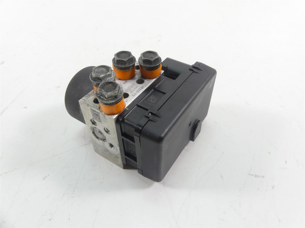 2014 Harley FXDF Dyna Fat Bob Abs Brake Pump Pressure Module 48340-12 {{ shop.shopifyCountryName }} - Mototech271