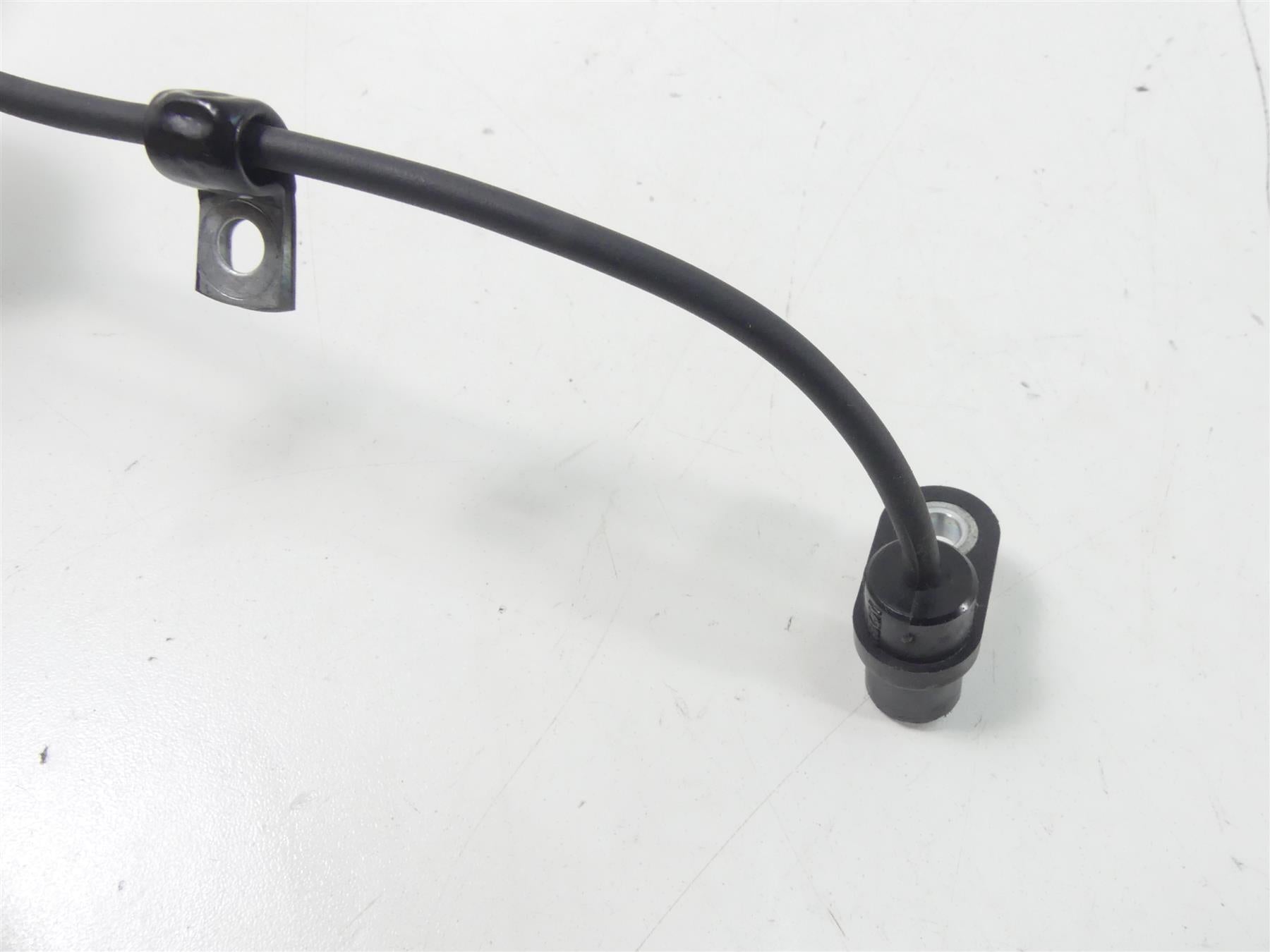 2019 Indian Motorcycle Co. FTR1200 Front Abs Brake Wheel Speed Sensor 4018099 {{ shop.shopifyCountryName }} - Mototech271