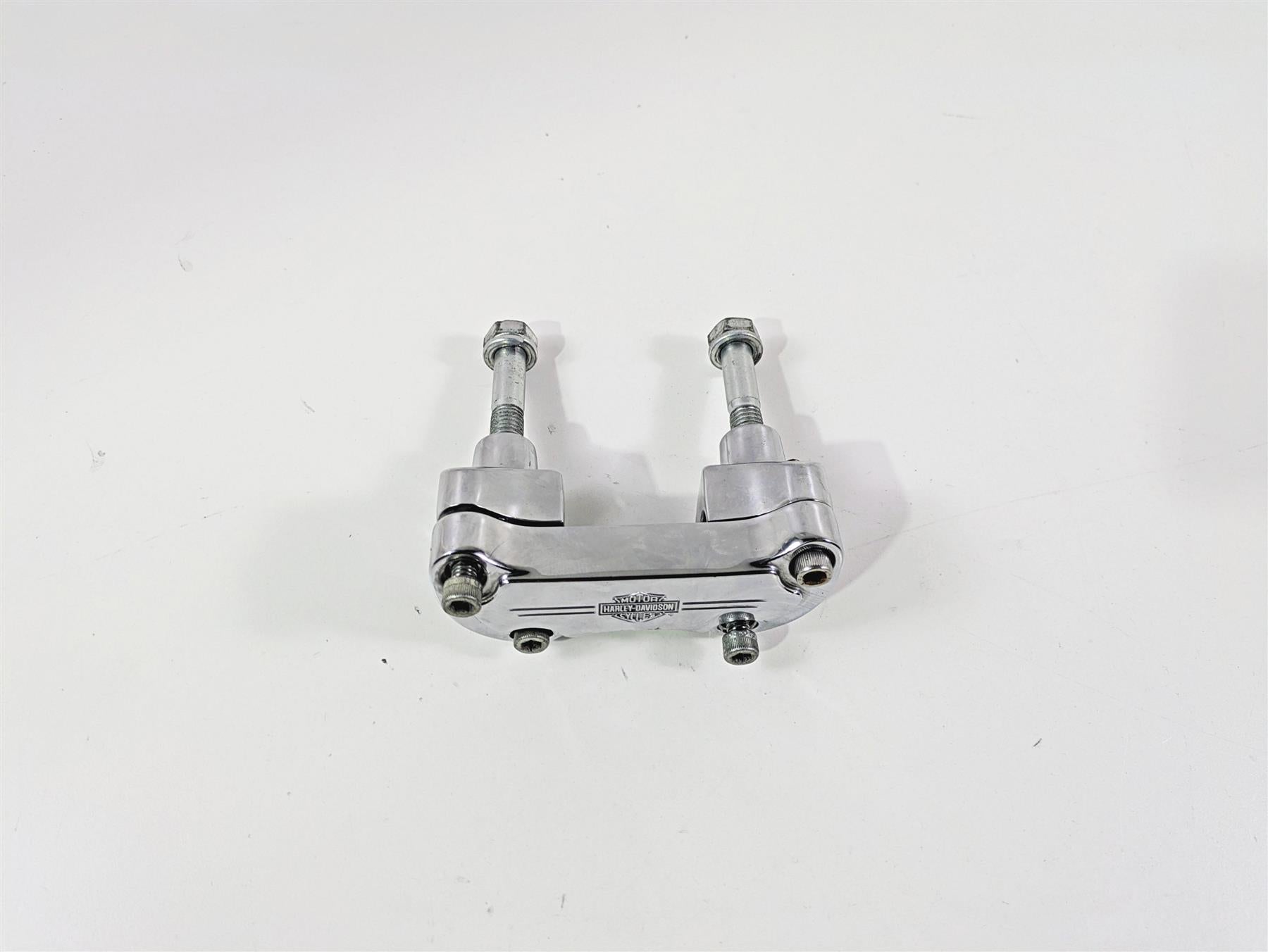 2016 Harley FXDF Dyna Fat Bob Handlebar Riser Holder Clamps Chrome 56568-86 {{ shop.shopifyCountryName }} - Mototech271