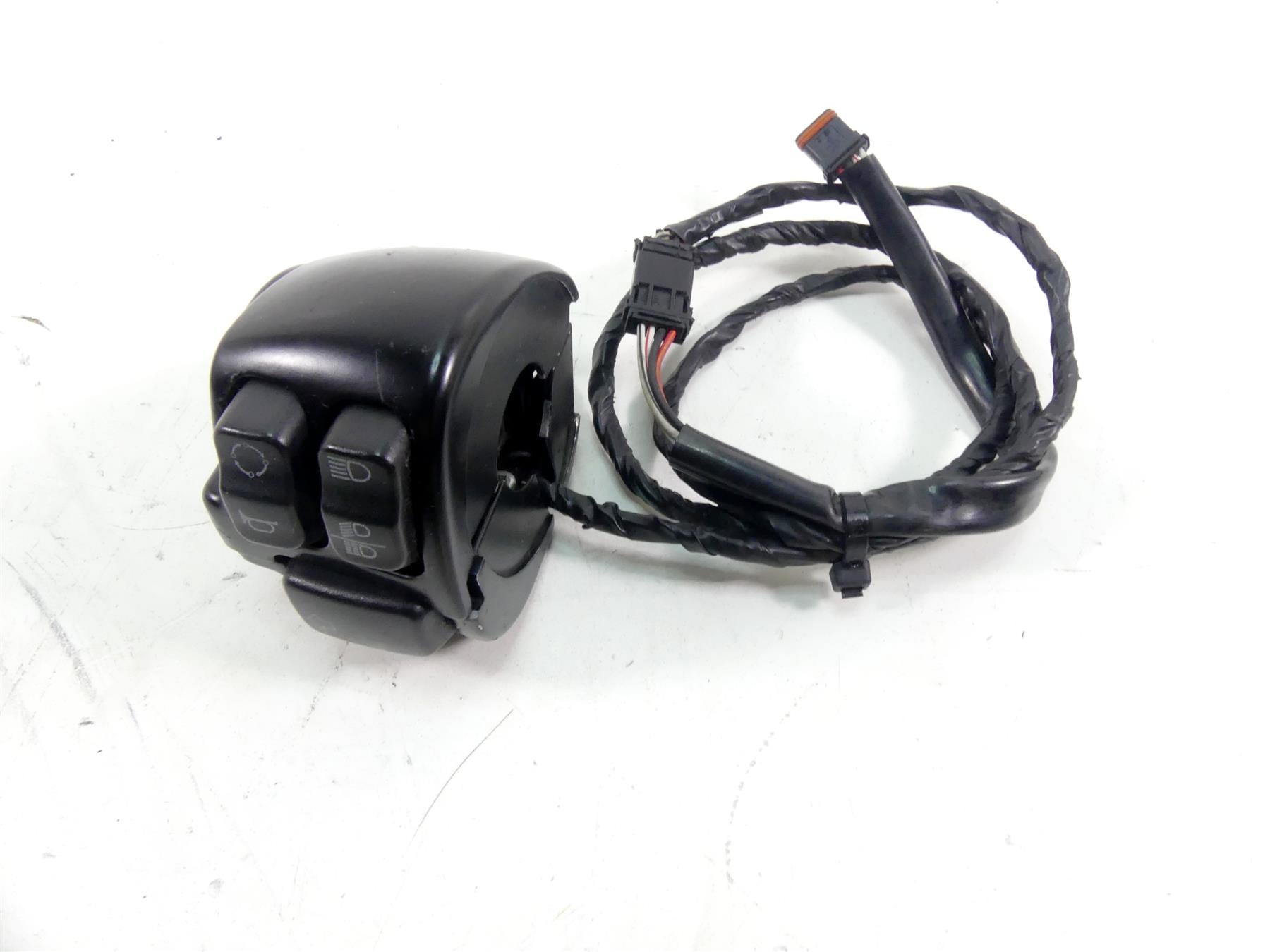 2017 Harley Softail FXSB Breakout Left Hand Control Switch -Read 71500292 {{ shop.shopifyCountryName }} - Mototech271