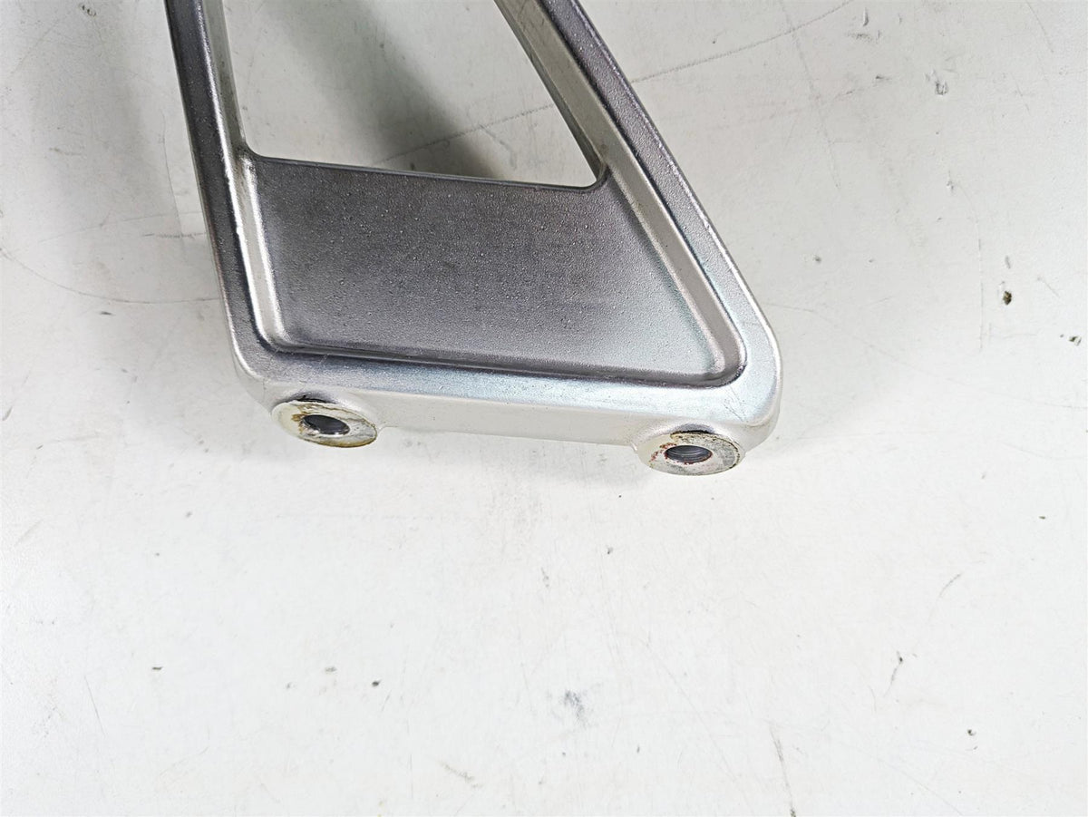 2021 Aprilia RS660 Rear Passenger Footpeg Set - Rash 2B005206 2B005205 {{ shop.shopifyCountryName }} - Mototech271