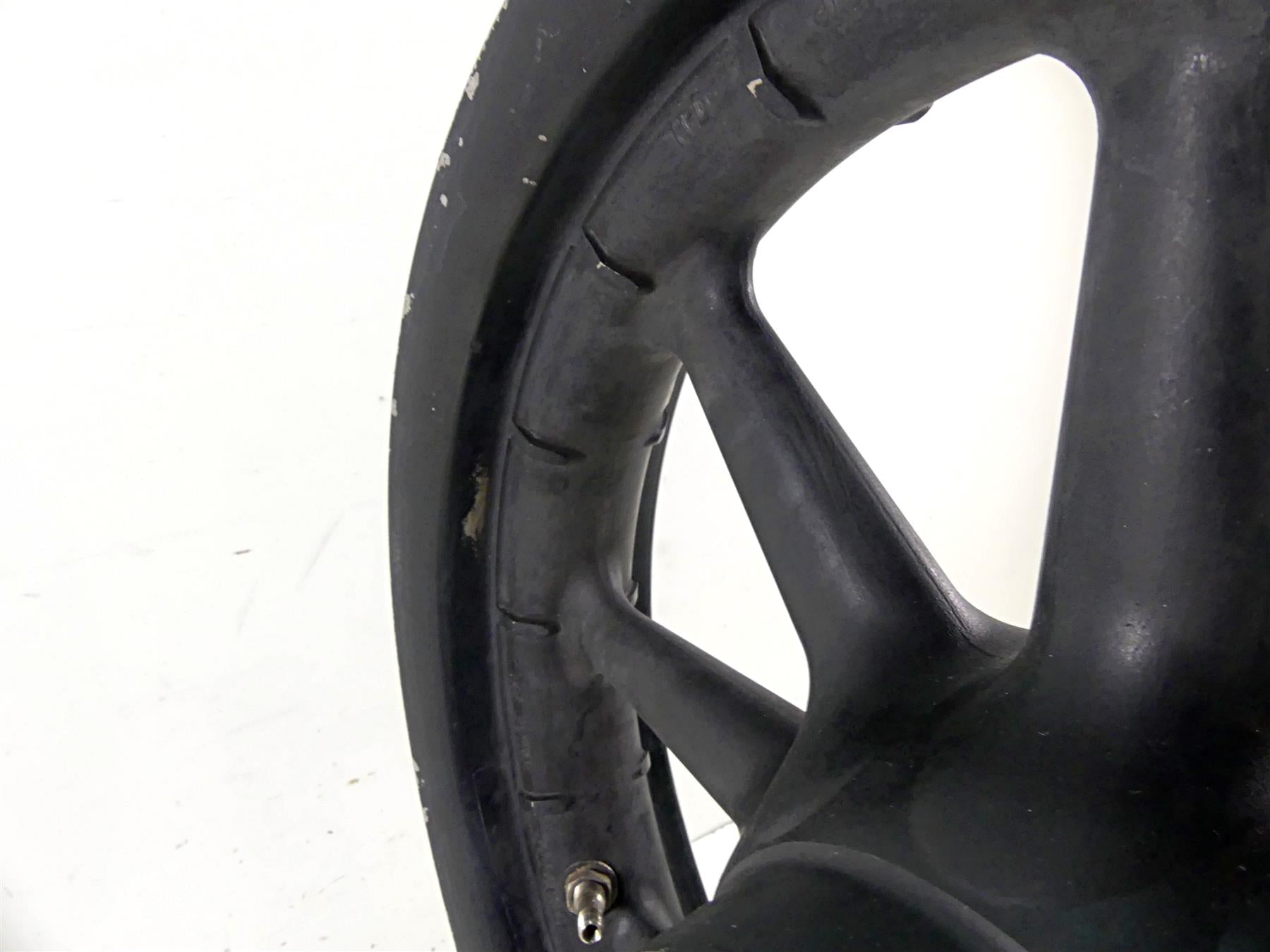 2002 Harley Touring FLHTC Electra Glide Front Wheel Rim 16x3 9 Spoke 43345-00 {{ shop.shopifyCountryName }} - Mototech271