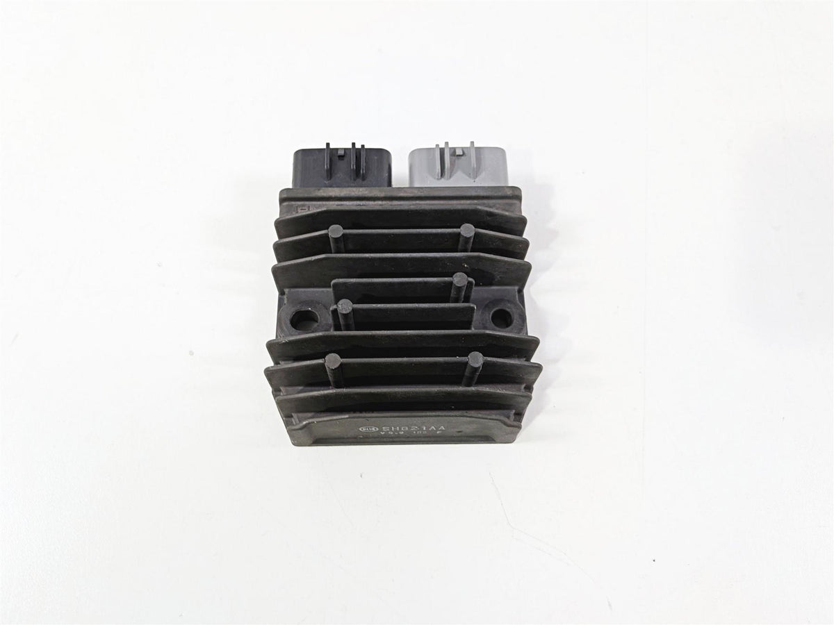 2016 Ducati Hypermotard 939 SP Rectifier Voltage Regulator SH821AA 54040321A-Mototech271