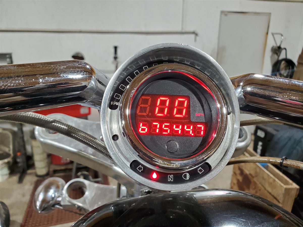 2004 Big Dog Chopper Speedometer Gauge Instrument & Housing READ 150-000008-01 {{ shop.shopifyCountryName }} - Mototech271