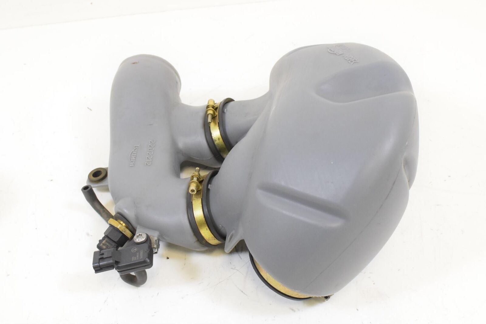 2011 Triumph Rocket 3 III Side Air Filter Cleaner Breather 2202212 {{ shop.shopifyCountryName }} - Mototech271