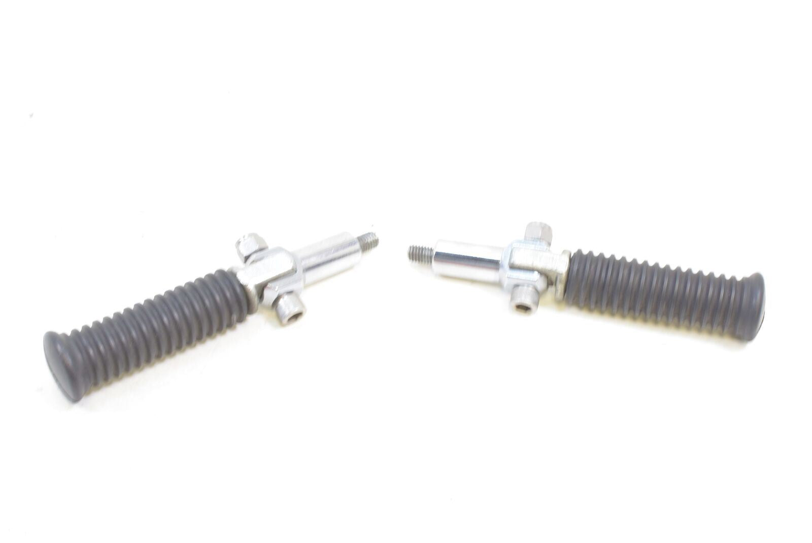 2006 Harley FLSTI Softail Heritage Rear Passenger Foot Peg Footpeg Set {{ shop.shopifyCountryName }} - Mototech271