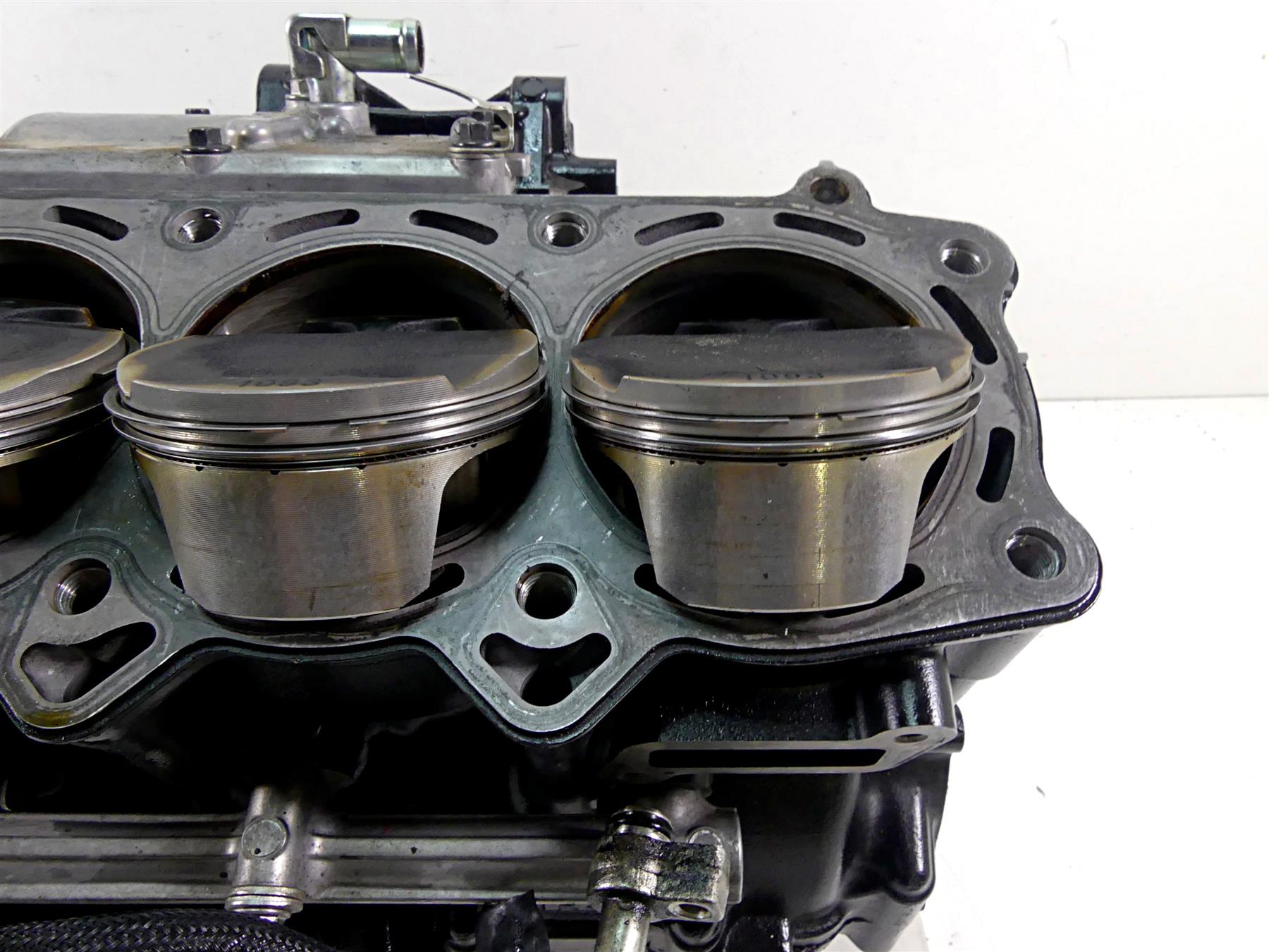2012 Kawasaki ZX1400 ZX14R Ninja Engine Motor Crank Case Piston