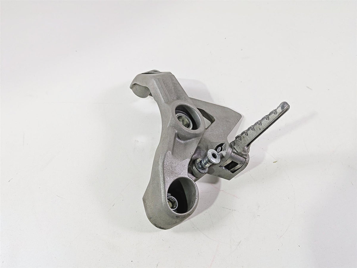 2019 Ducati Supersport 939 S Left Rider Footpeg Foot Peg Rest 82413273BA {{ shop.shopifyCountryName }} - Mototech271