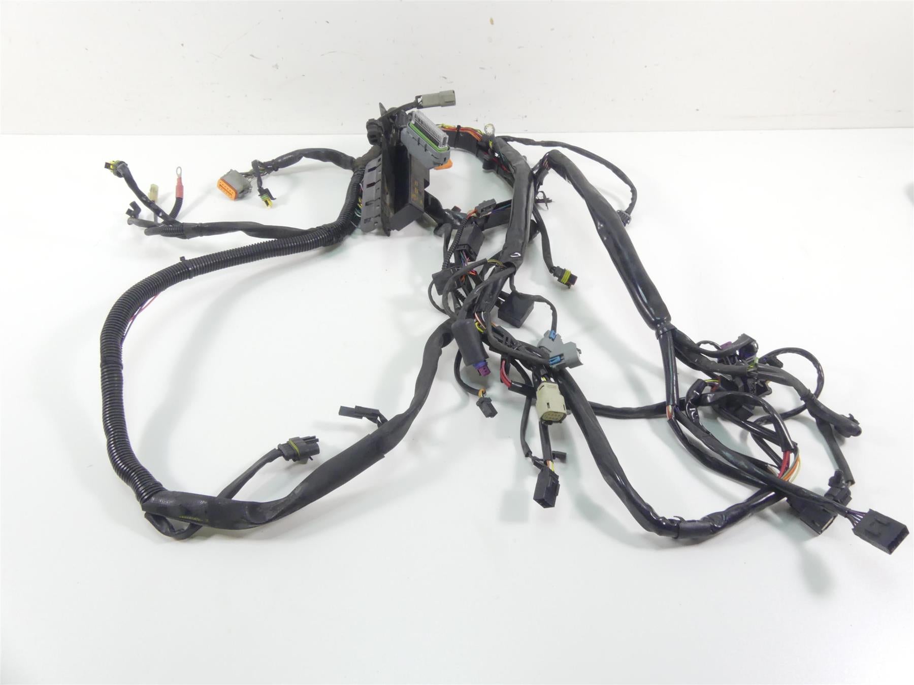 2008 Harley Softail FLSTSB Cross Bones Wiring Harness Loom -No Cuts 70431-08A {{ shop.shopifyCountryName }} - Mototech271