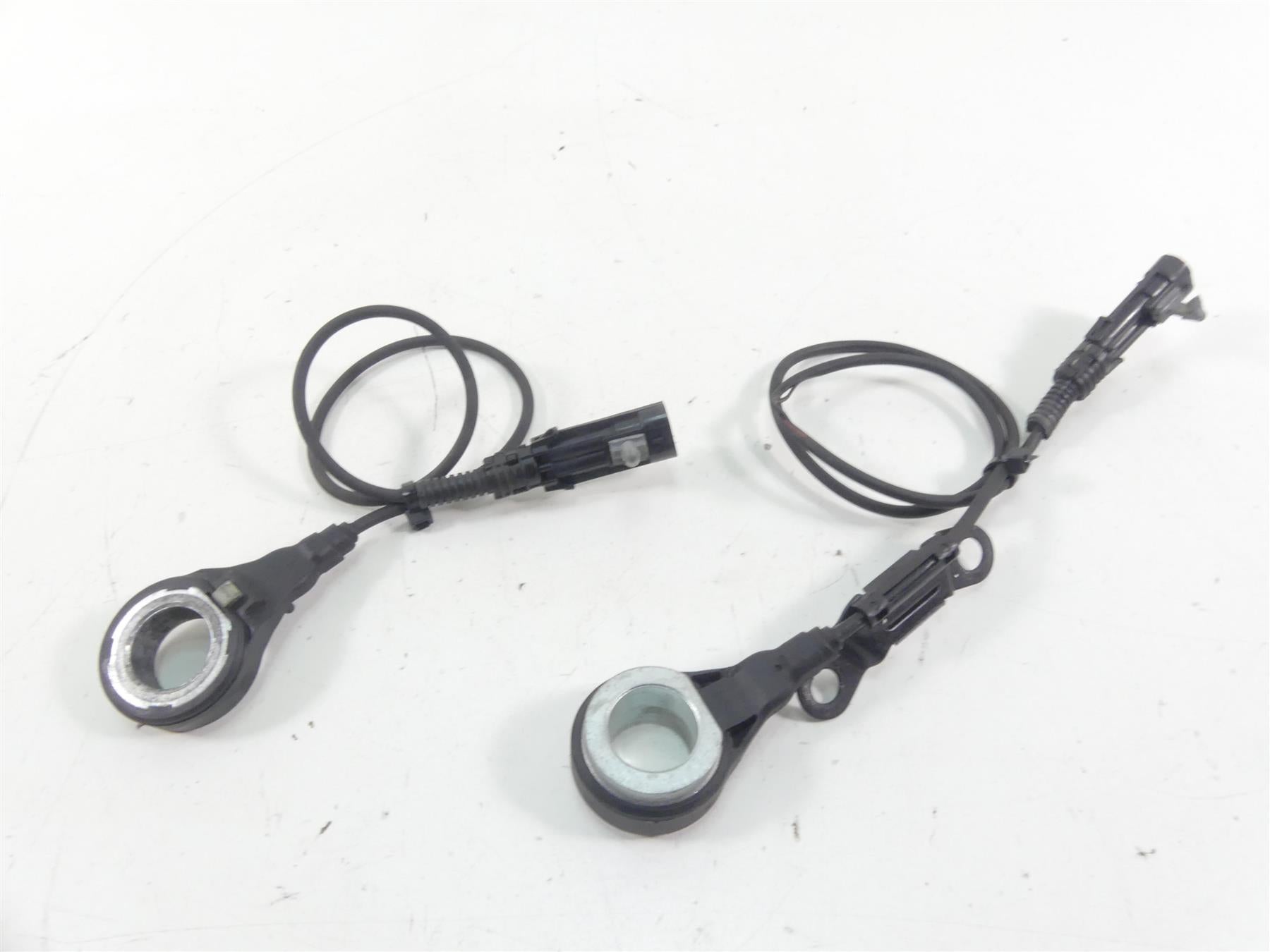 2012 Harley Touring FLHTP Electra Glide Abs Brake Wheel Sensor Set Read 40614-08 {{ shop.shopifyCountryName }} - Mototech271