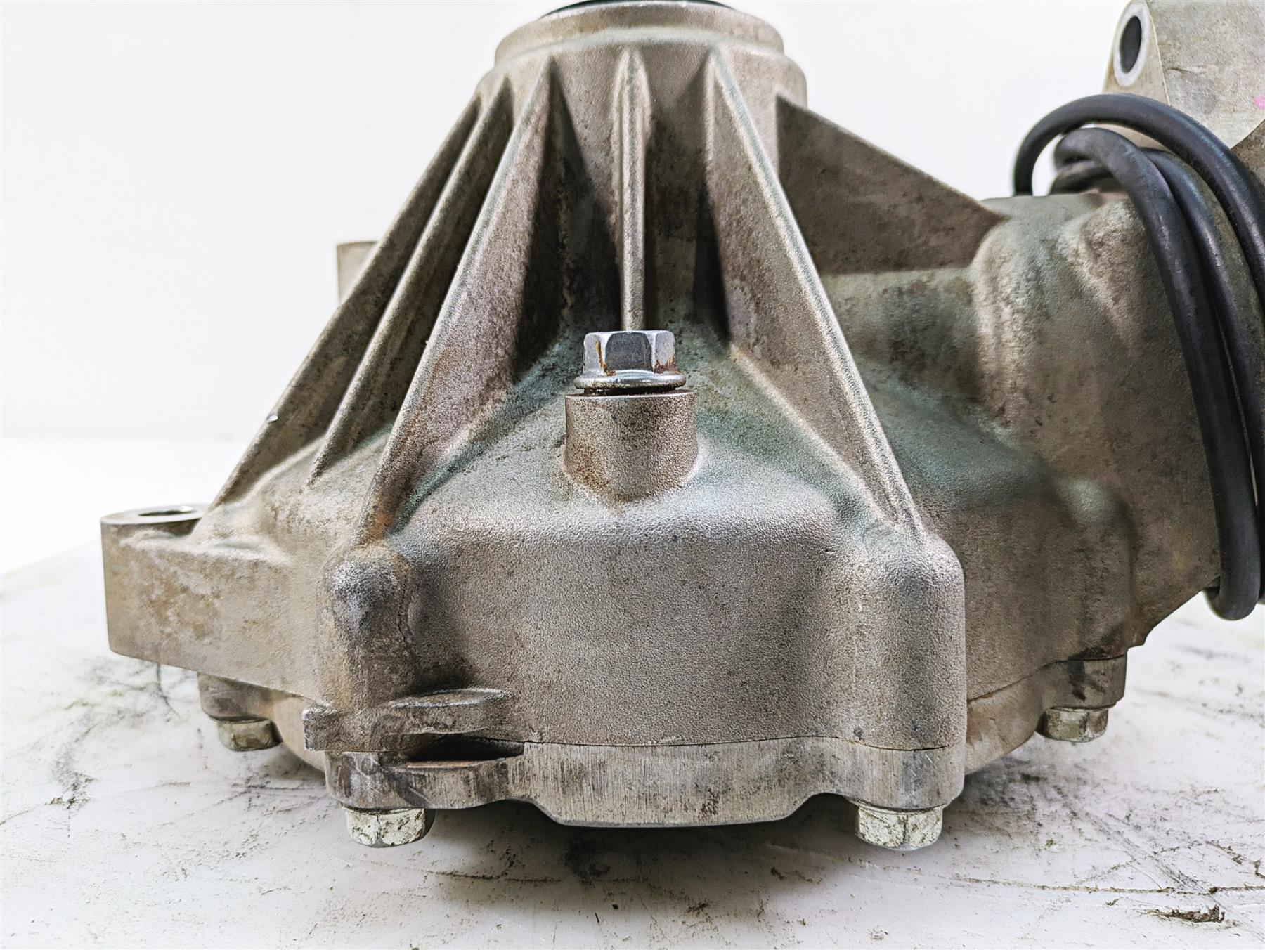 2018 Yamaha YXZ1000R EPS SS Rear Differential Diff Gear Box 1K 2HC-G6101-04-00 {{ shop.shopifyCountryName }} - Mototech271