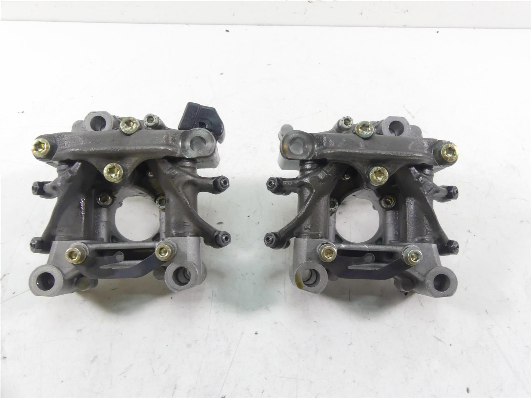 1999 BMW R1100 GS 259E Cam Shafts & Holder Mounts Rocker Box Set 11311341560 {{ shop.shopifyCountryName }} - Mototech271
