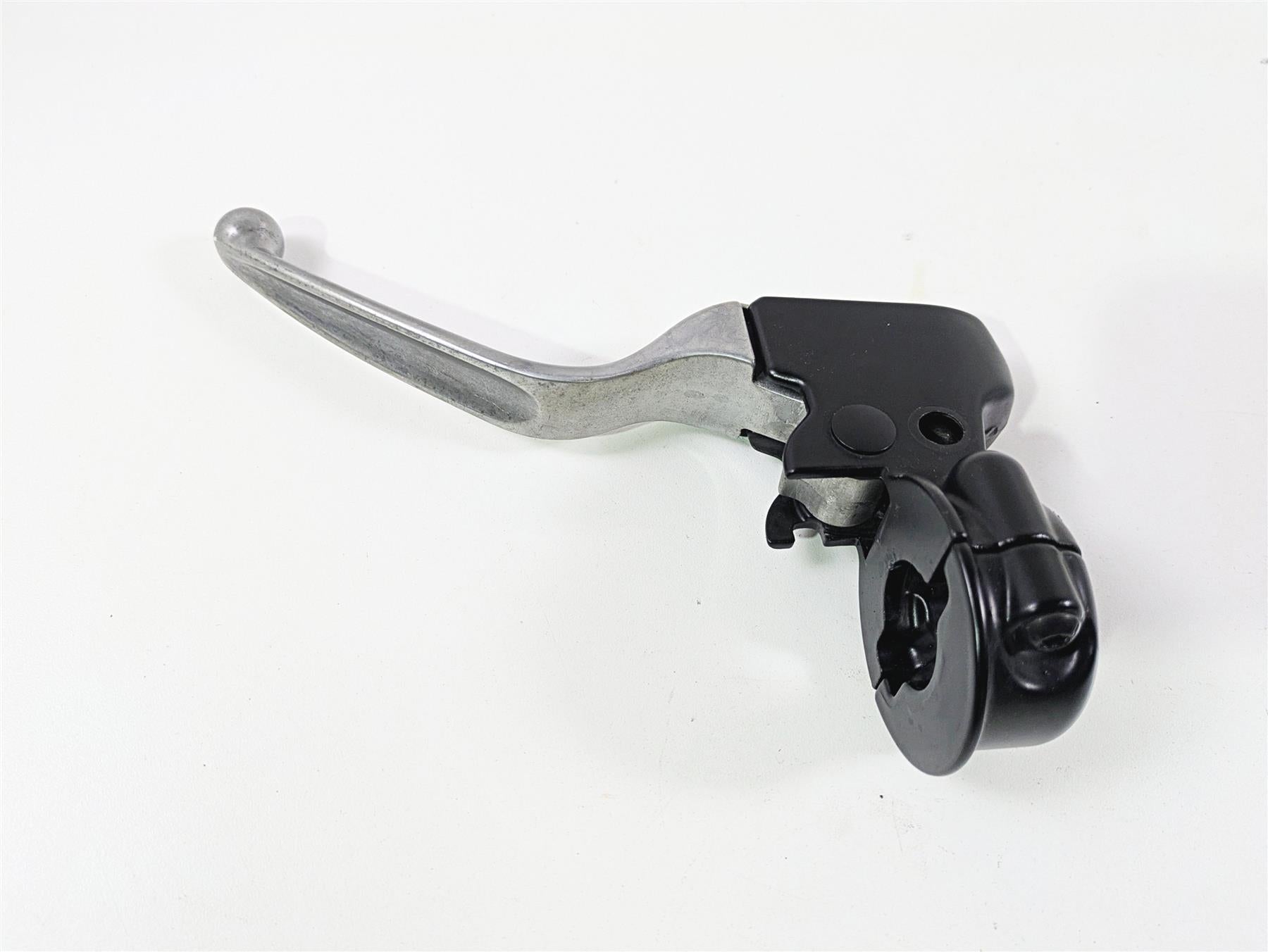 2016 Harley Touring FLHR Road King  Clutch Perch & Lever 38700-08A 45080-08A