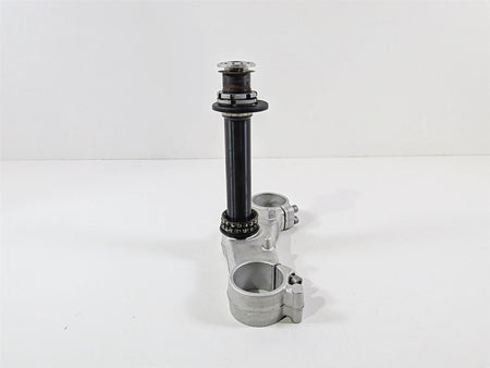 2016 Aprilia RSV 1100 Tuono V4 Factory Lower Triple Tree Steering Clamp 2B001680 {{ shop.shopifyCountryName }} - Mototech271