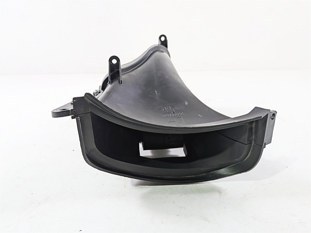 2015 Harley Touring FLTRUSE CVO Road Glide Left Air Duct Vent Ram Scoop 29200072-Mototech271