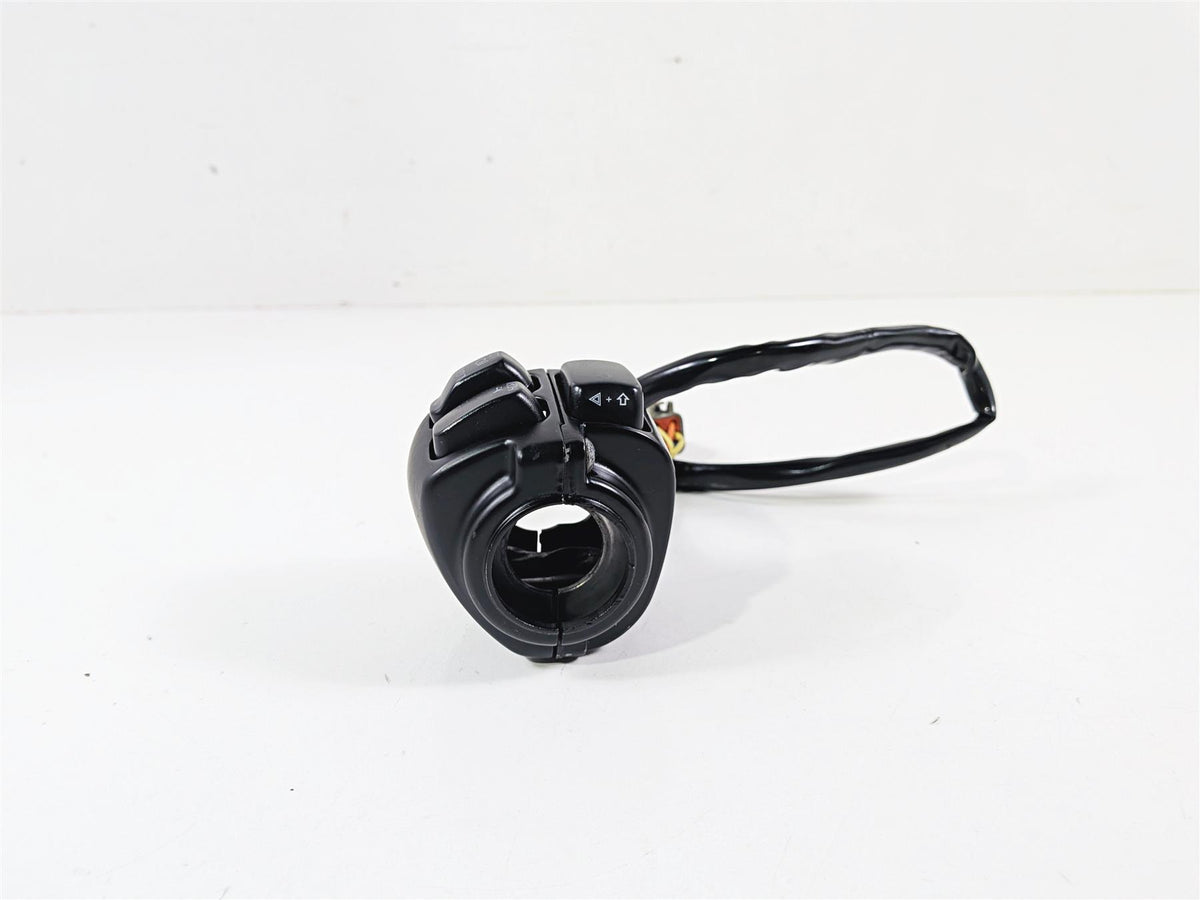 2000 Harley Touring FLHRCI Road King Left Hand Control Switch 71597-96B {{ shop.shopifyCountryName }} - Mototech271