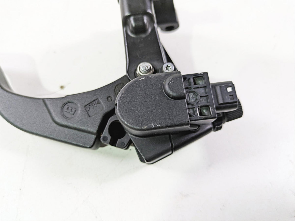 2022 Harley RA1250 S Pan America Clutch Perch & Lever 36700231 {{ shop.shopifyCountryName }} - Mototech271
