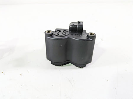 2003 Harley Softail FXSTDI Deuce 100th Ignition Coil & Chrome Cover 31743-01 {{ shop.shopifyCountryName }} - Mototech271