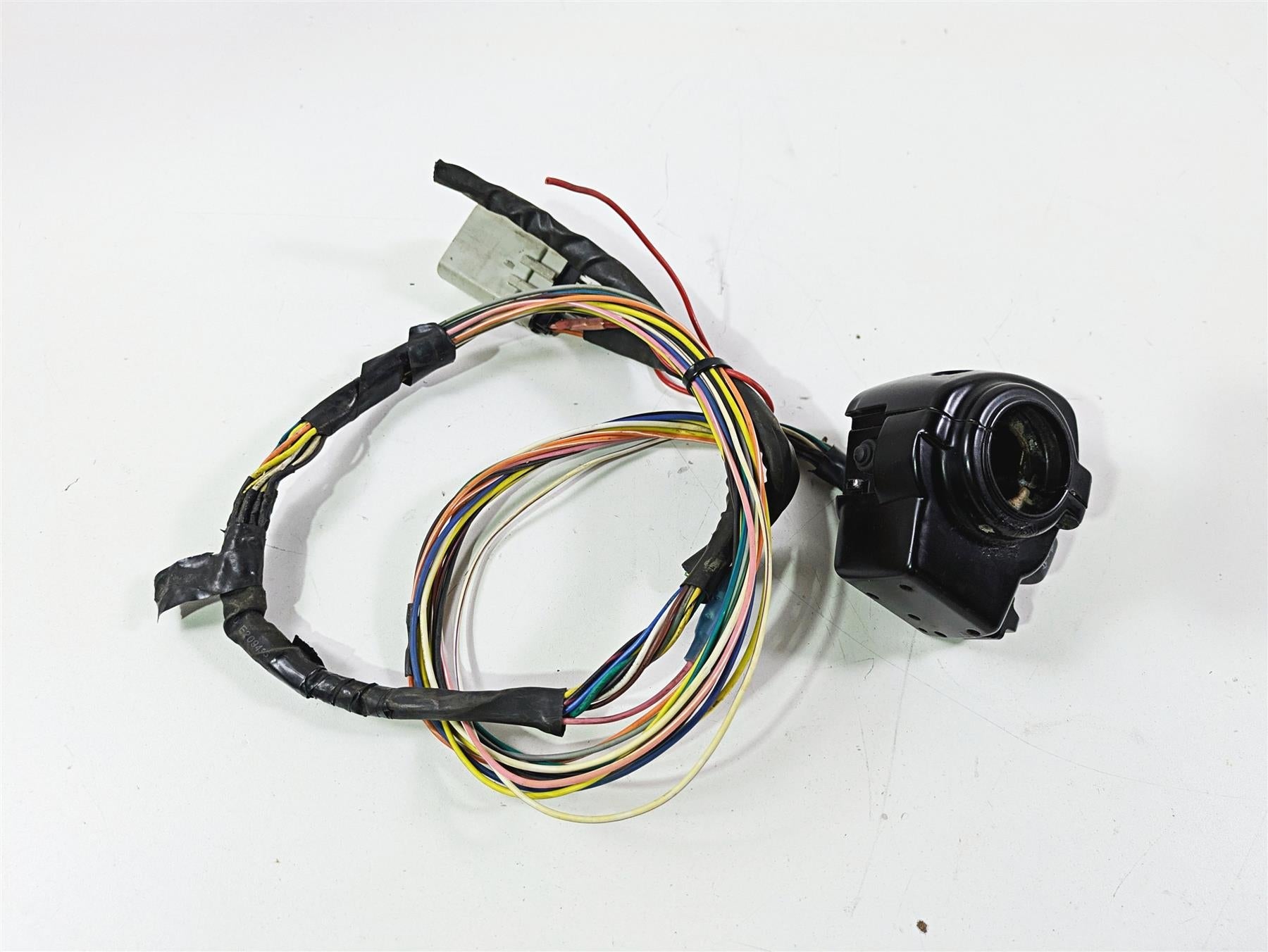 2011 Harley Touring FLHTCUSE CVO E-Glide Left Hand Control Switch 71685-06A {{ shop.shopifyCountryName }} - Mototech271