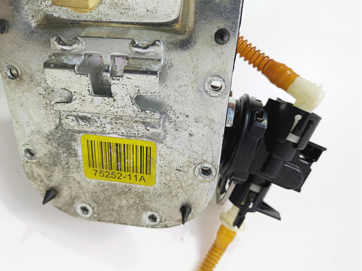 2017 Harley Softail Heritage Classic FLSTC Fuel Gas Pump 75252-11A 75284-08A {{ shop.shopifyCountryName }} - Mototech271