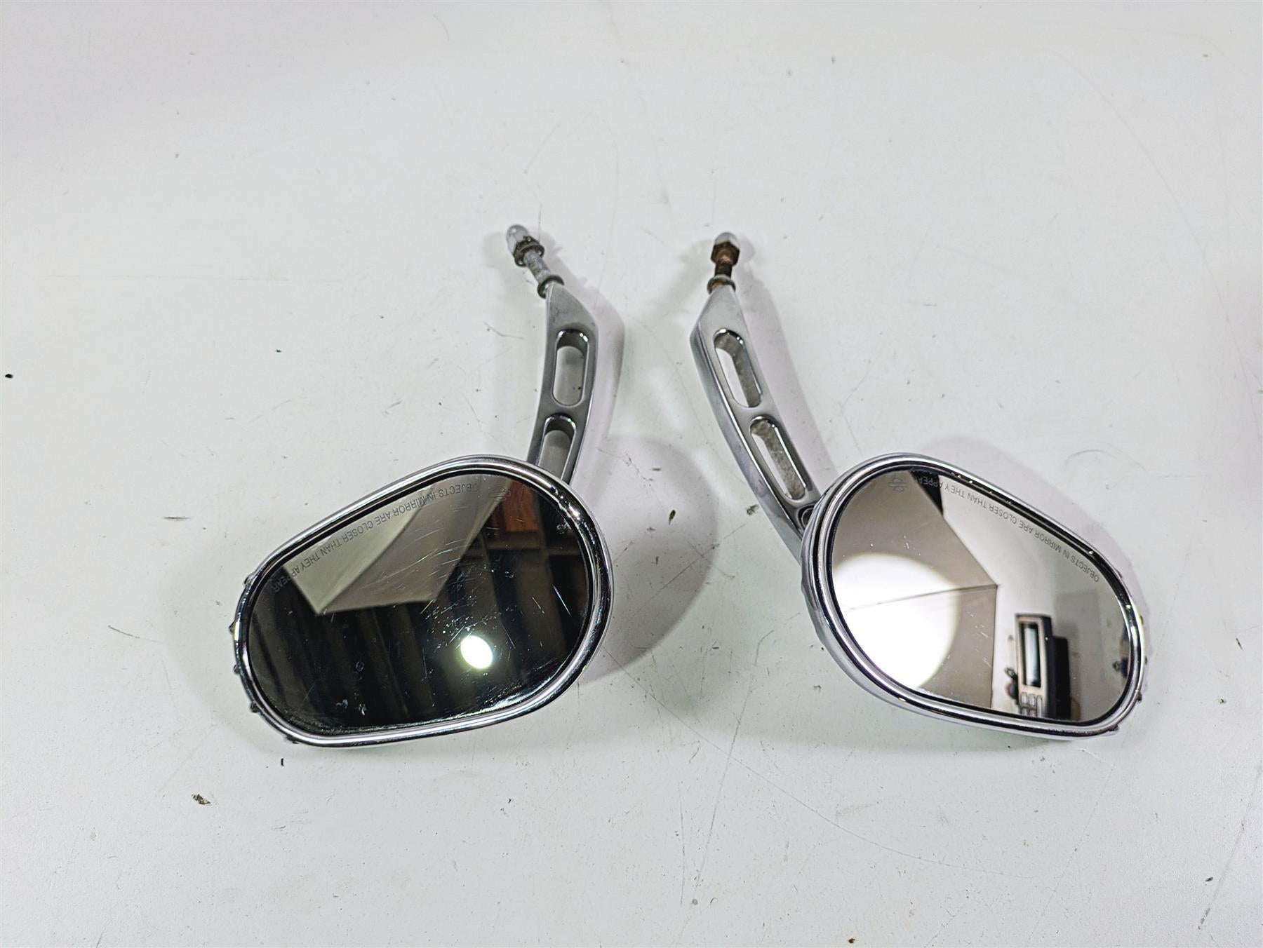 2011 Harley Touring FLHTCUSE CVO E-Glide Rear View Mirror Set 92341-09A 92342-09 {{ shop.shopifyCountryName }} - Mototech271