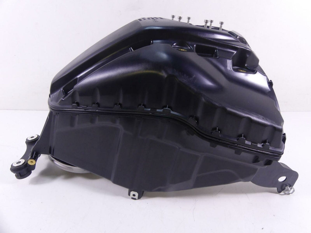 2020 BMW F900 R F900R K83 Gas Petrol Fuel Tank Reservoir 8567870 {{ shop.shopifyCountryName }} - Mototech271