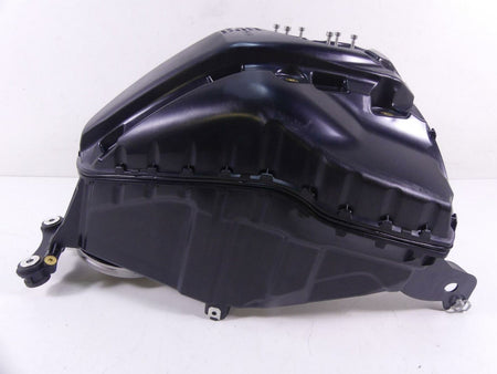 2020 BMW F900 R F900R K83 Gas Petrol Fuel Tank Reservoir 8567870 {{ shop.shopifyCountryName }} - Mototech271