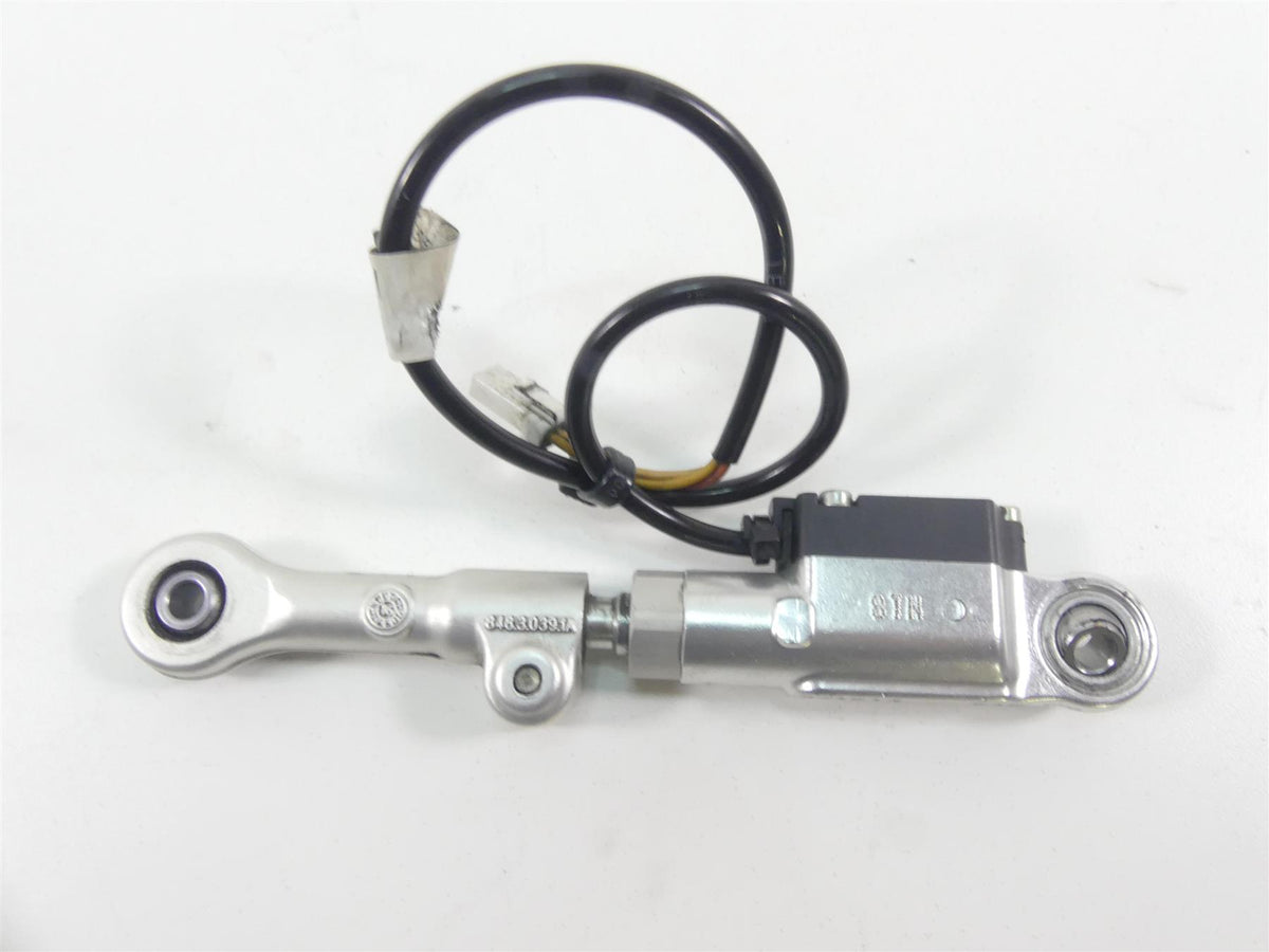 2017 Ducati 939 S Supersport Domino Quickshifter Quick Shifter + Link 84830391A {{ shop.shopifyCountryName }} - Mototech271