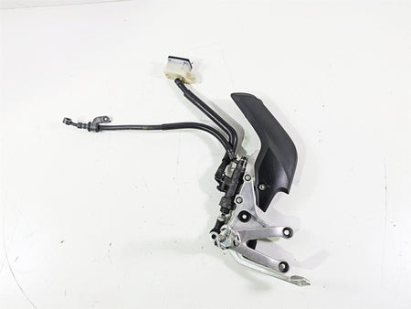 2017 Honda CBR600RR Right Footpeg & Rear Brake Master Cylinder 50600-MFJ-D00 {{ shop.shopifyCountryName }} - Mototech271