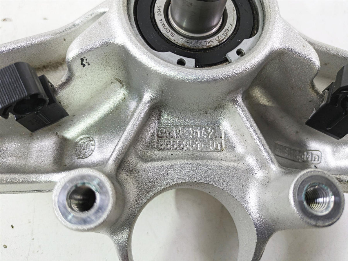 2021 BMW R1250GS K51 Adv Upper Triple Tree Steering Clamp 31428555849 {{ shop.shopifyCountryName }} - Mototech271