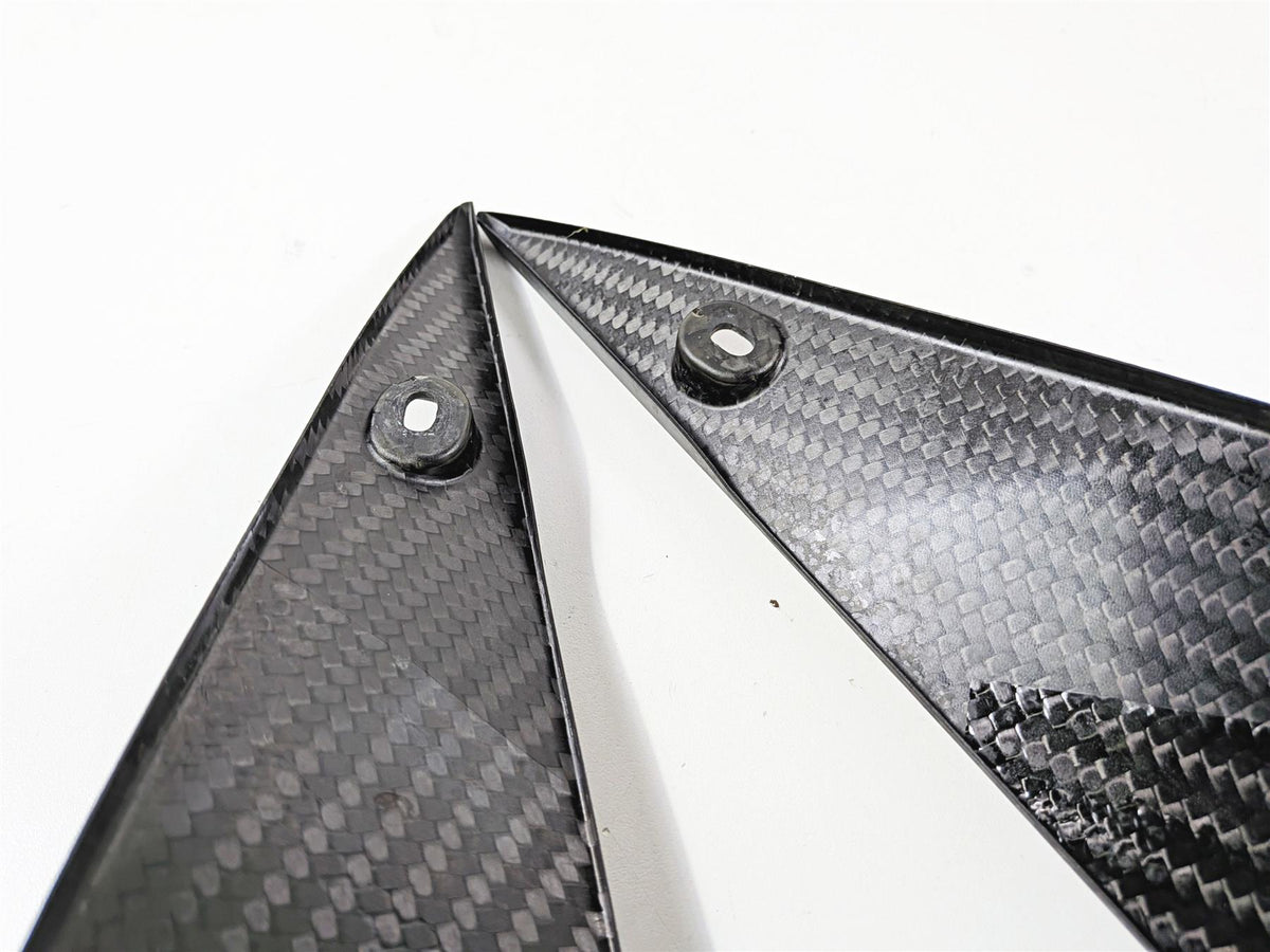 2018 Aprilia RSV4 RR Carbon Fiber Tank Triangle Fairing Covers Set 2B005961 {{ shop.shopifyCountryName }} - Mototech271