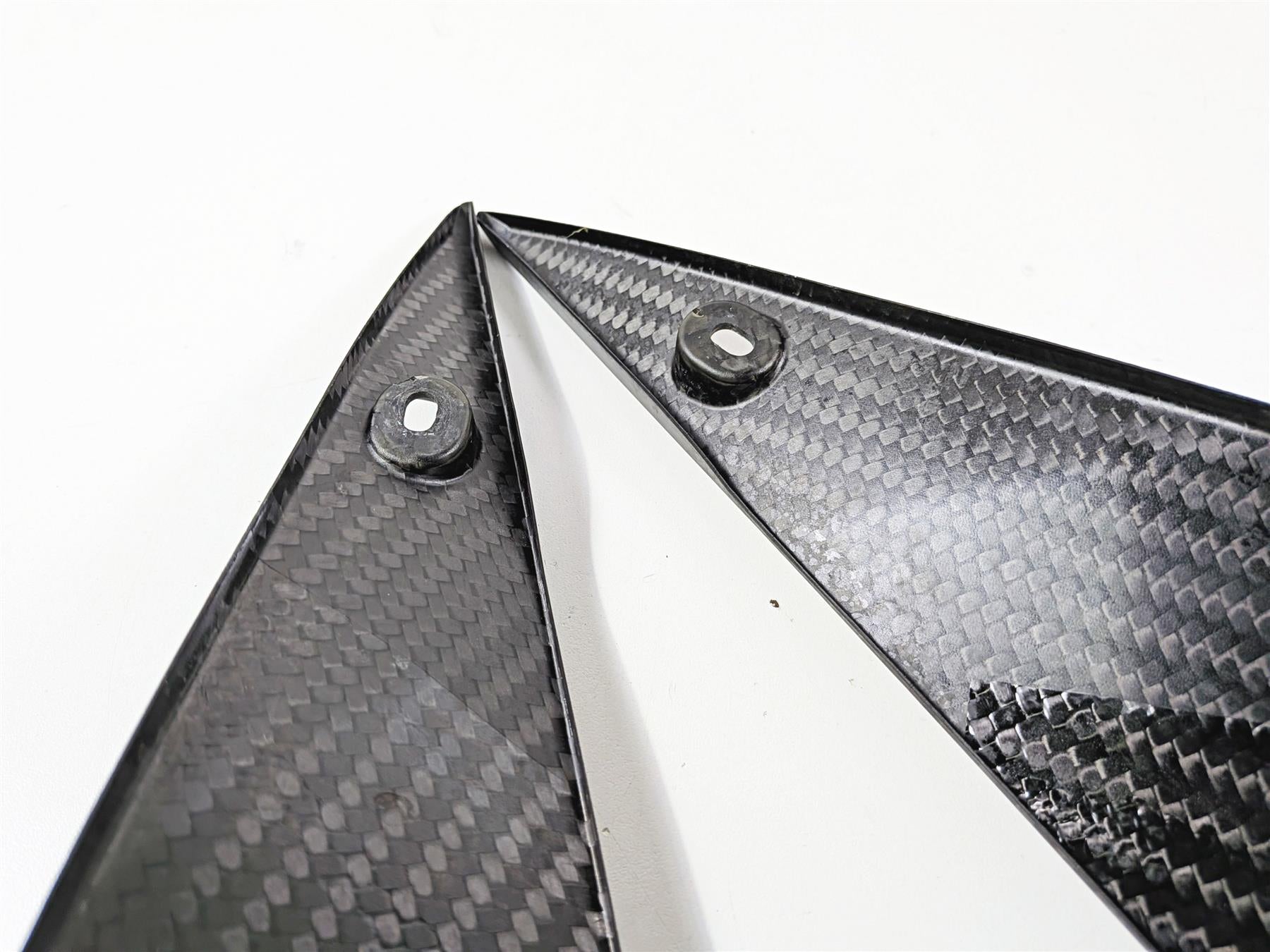 2018 Aprilia RSV4 RR Carbon Fiber Tank Triangle Fairing Covers Set 2B005961 {{ shop.shopifyCountryName }} - Mototech271