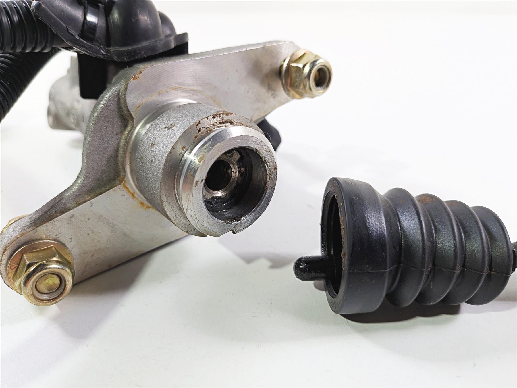 2022 Can Am Maverick X3 XRC Turbo RR 72" Brembo Brake Master Cylinder 705601803-Mototech271
